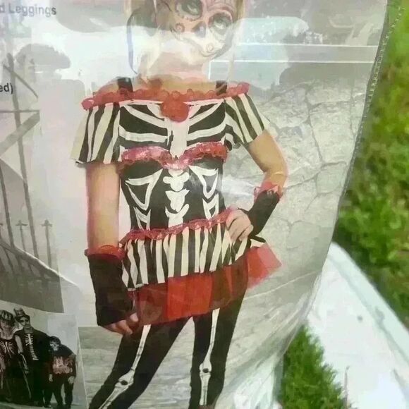 Girls Senorita Bone-ita Day of the Dead Costume size large 10-12 - Picture 5 of 6